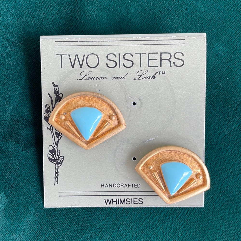 Two Sisters vintage earrings